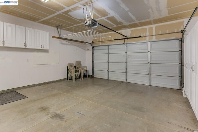 Building Photo - 684 Brazelton Cir