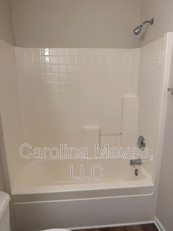 Building Photo - 210 Morell Dr