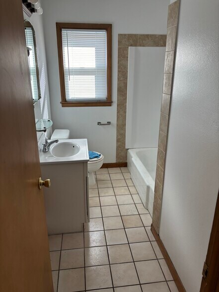 Building Photo - 4539 N 68th St