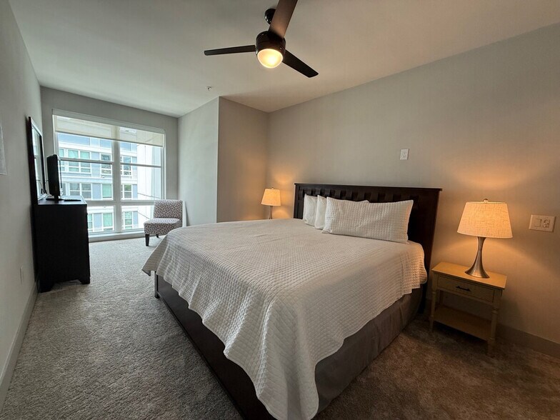 Building Photo - 3699 Lenox Rd NE