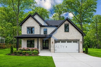 Building Photo - NEW LUXURY 5BR HOME | 10FT CEILINGS | NEAR LAKE LANIER | MOVE-IN READY