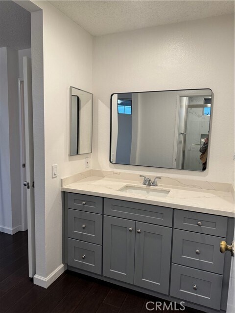 Building Photo - 5704 Sultana Ave