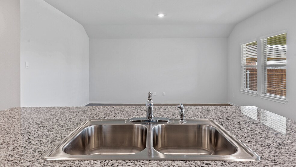Building Photo - 9425 Mountain Pass Dr