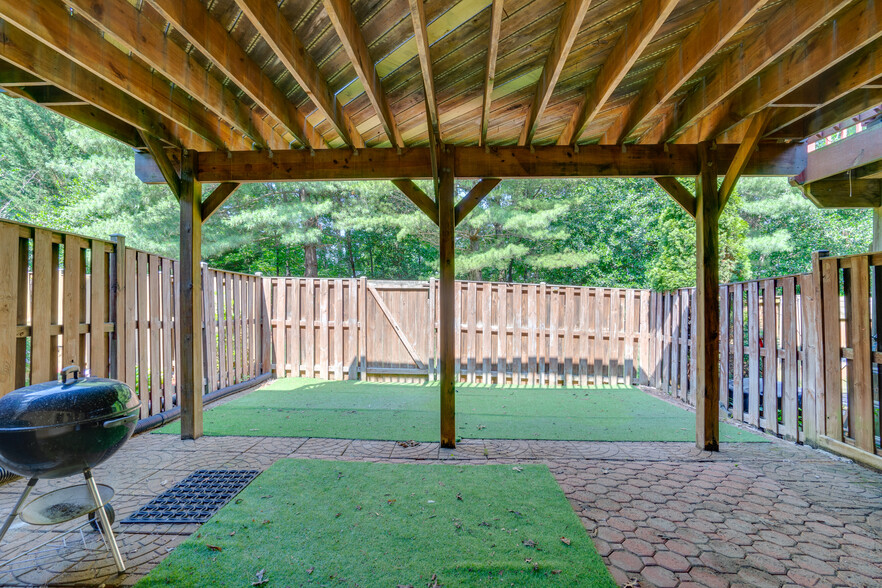 Building Photo - 13032 Limestone Ct