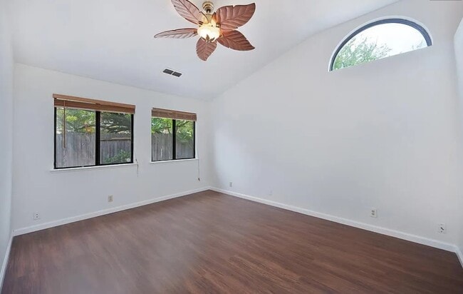 Building Photo - 4401 Careyback Ave