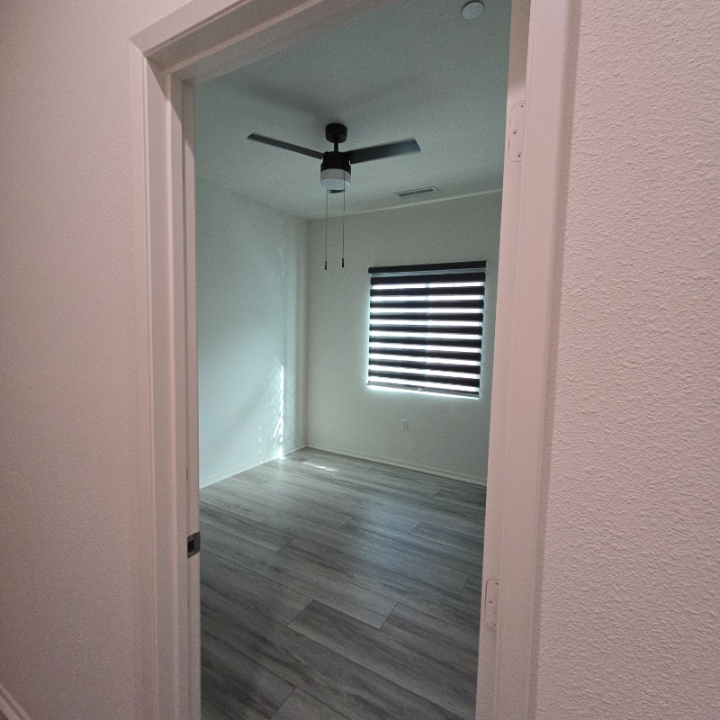 Building Photo - 631 Las Villas St