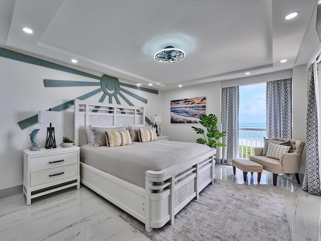 Building Photo - 5051 N Hwy A1A