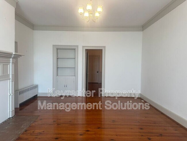 Building Photo - 151 Tanner Ln