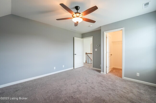 Building Photo - 1606 Church Side Dr