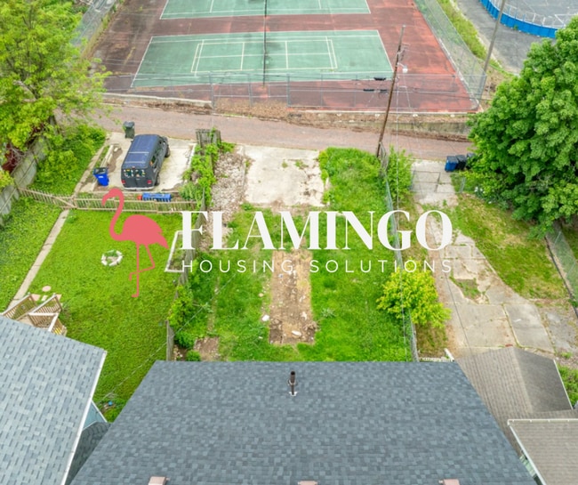 Building Photo - 1325 Highland Ave