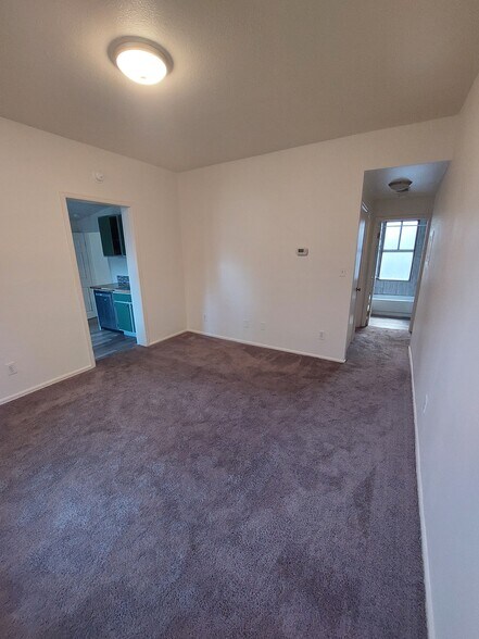 Building Photo - 1449 Josephine St