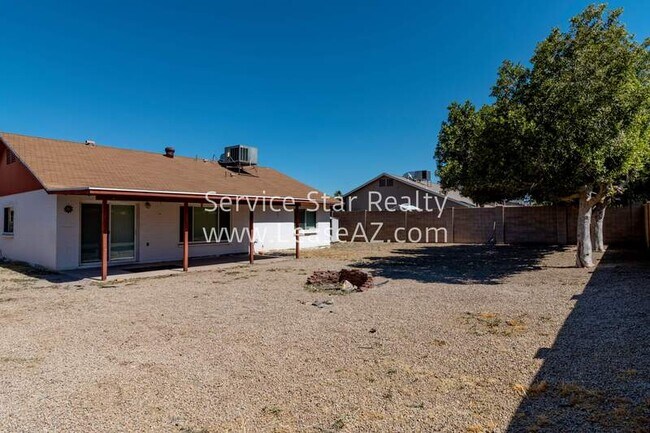 Building Photo - 16267 N 29th Dr