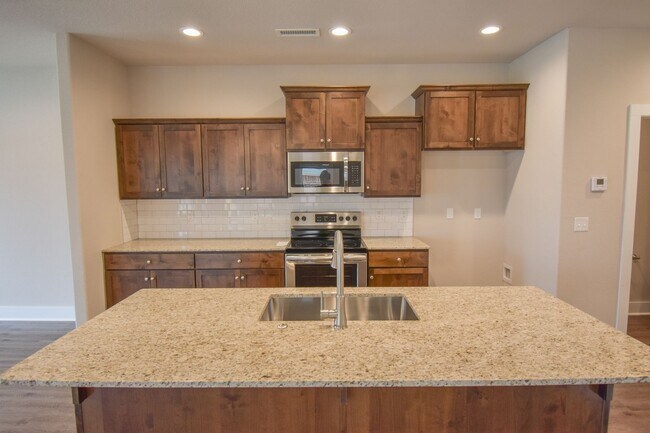 Building Photo - NOW LEASING