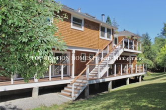 Building Photo - 11 Sir Francis Drake Blvd