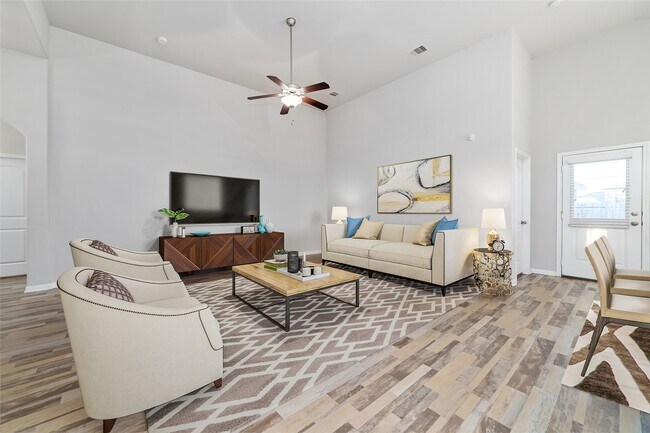 Building Photo - 5138 Royal Jasmine Pl