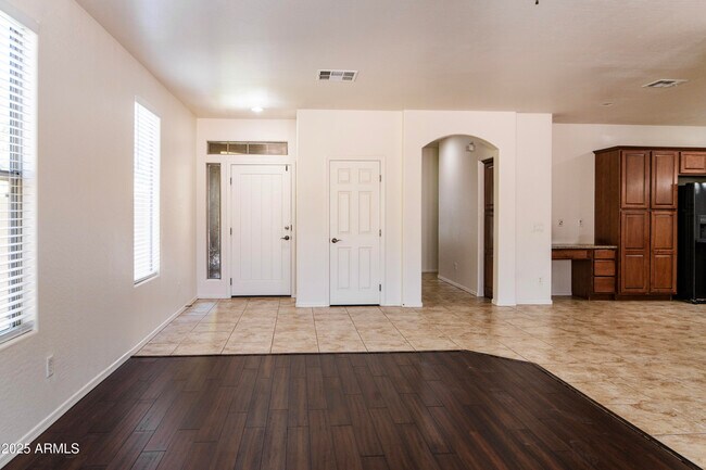 Building Photo - 4276 E Cullumber Ct