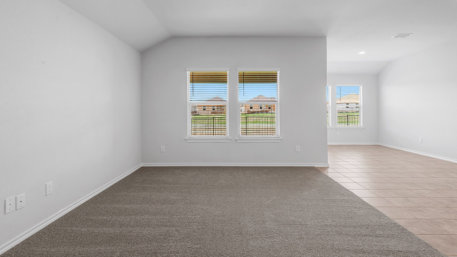 Building Photo - 9425 Mountain Pass Dr