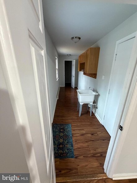 Building Photo - 4 Bryant Blvd