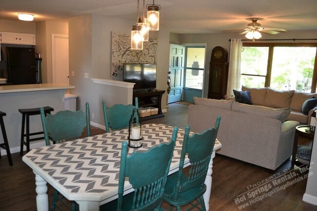 Building Photo - Lake DeSoto Area | Home |Unfurnished