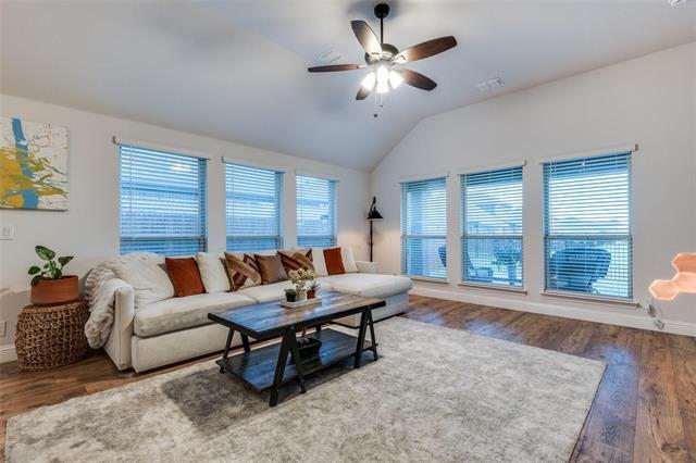 Building Photo - 8809 Conroe Dr