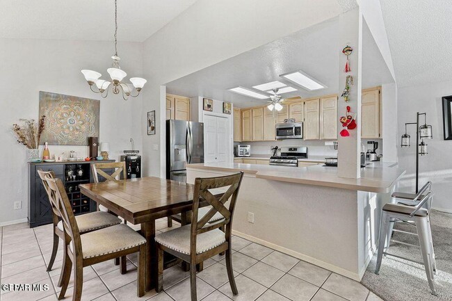 Building Photo - 766 Espada Dr