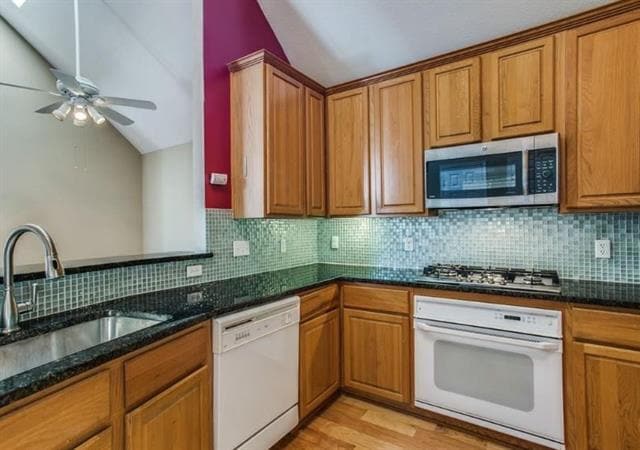 Building Photo - 3101 Sawtooth Dr