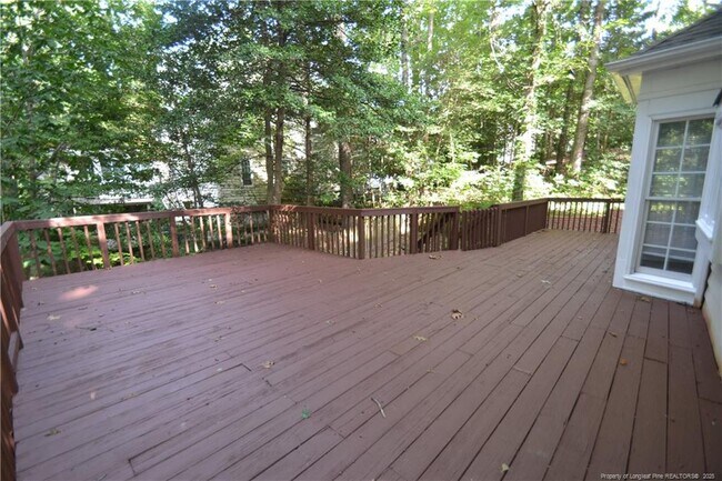Building Photo - 4737 Sinclair Dr