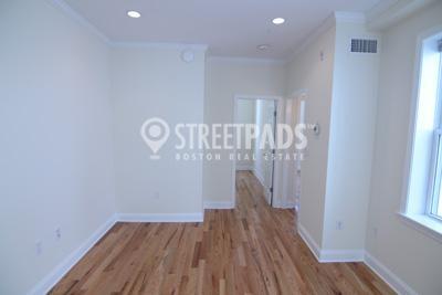 Building Photo - 2 bedroom in Cambridge MA 02138