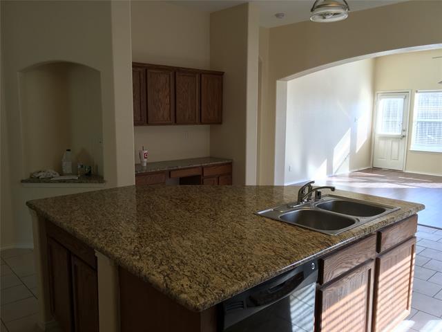 Building Photo - 3016 Hidden Meadow Ln