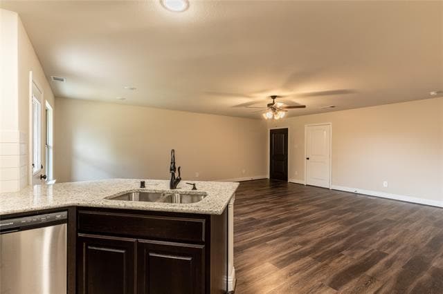 Building Photo - 6814 Topaz Dr