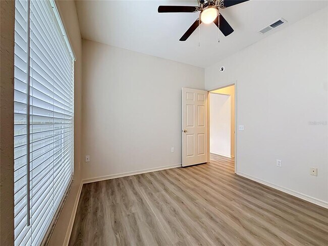 Building Photo - 704 Eagle Pond Dr