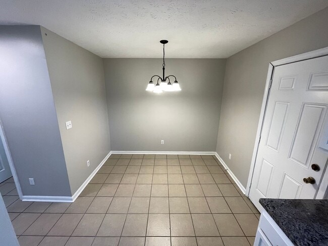 Building Photo - Cute, Efficient, and Affordable Home