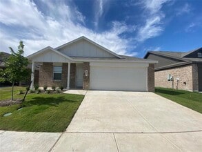 Building Photo - 3825 Camelot St