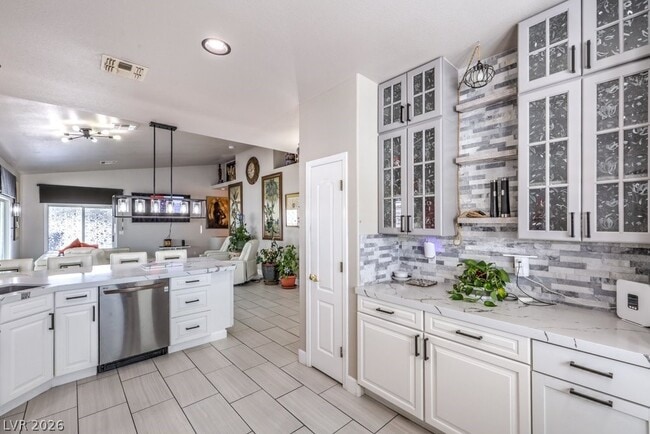 Building Photo - 7520 Barbie Ave