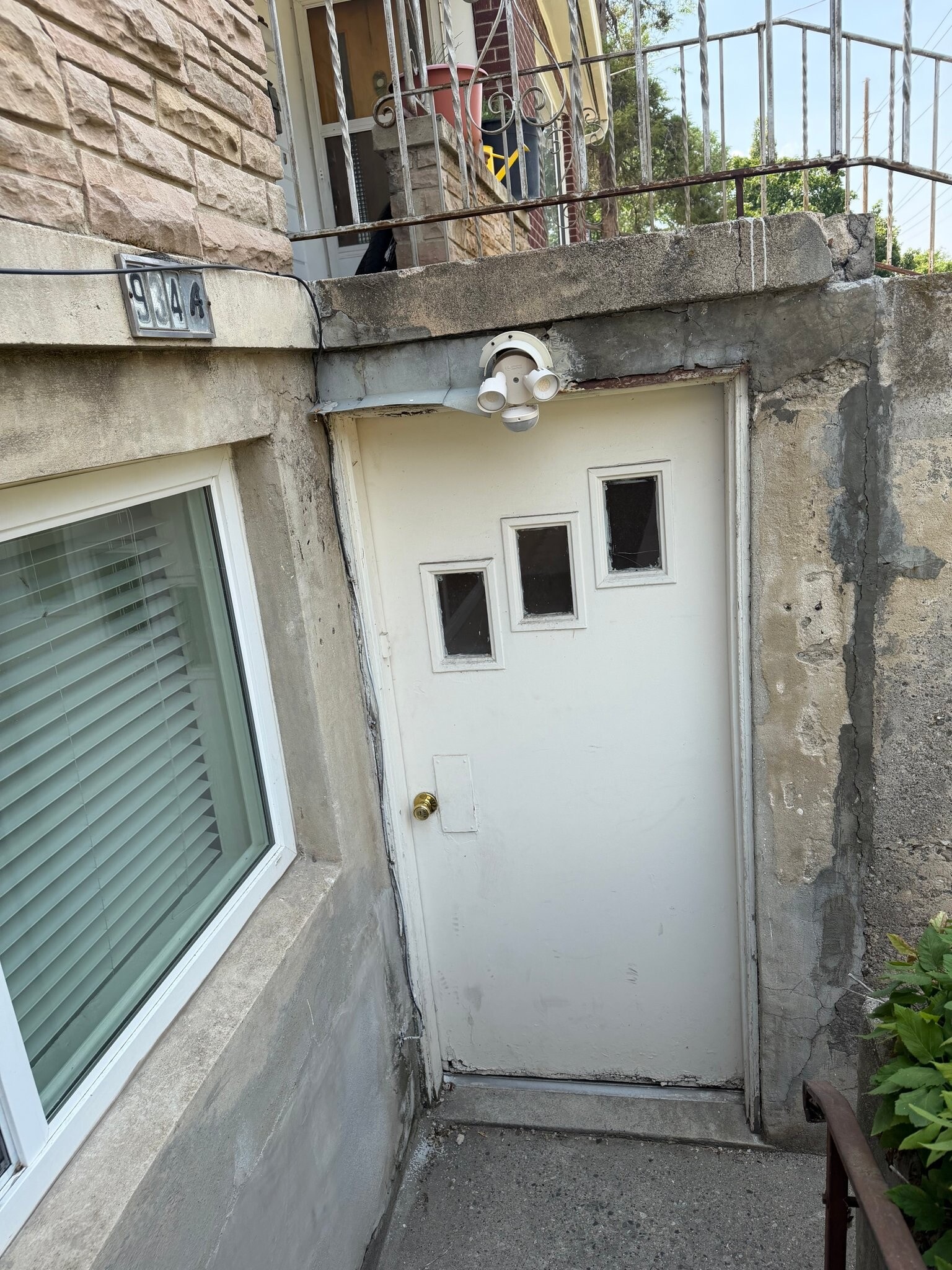 Building Photo - 934 E 600 S