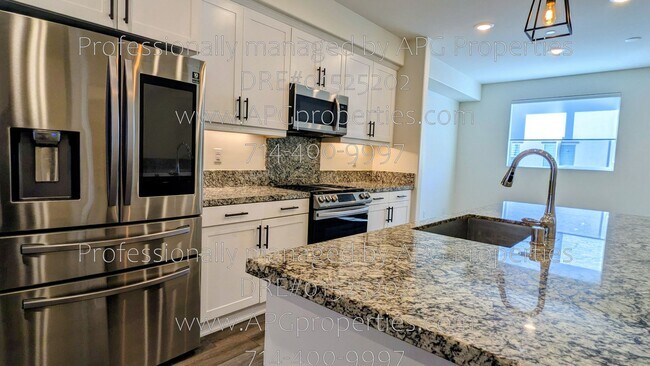 Building Photo - 13217 San Antonio Dr
