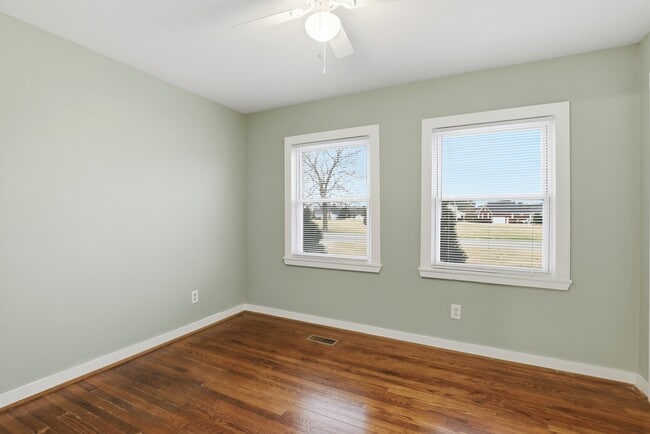 Building Photo - 121 Church of God Rd