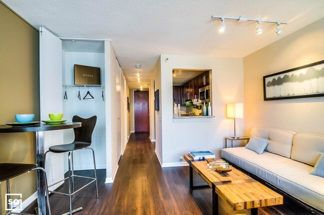 Building Photo - LAKESHORE EAST: Panoramic Views!