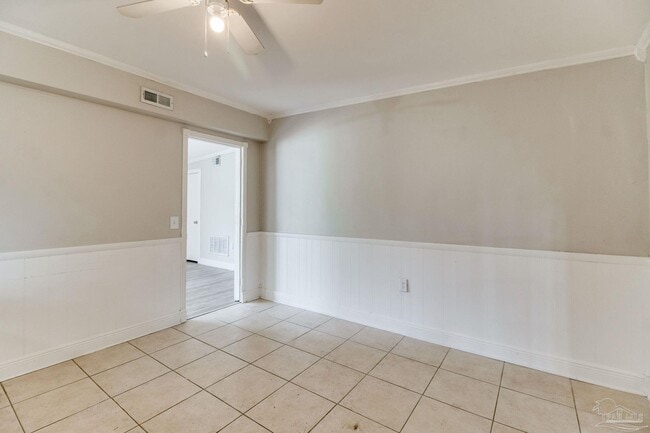 Building Photo - 3711 Tom Ln Dr