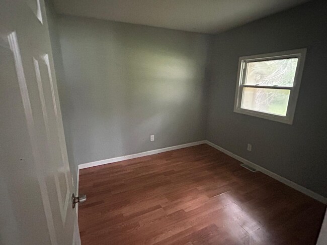 Building Photo - 3348 Wasmund Ave