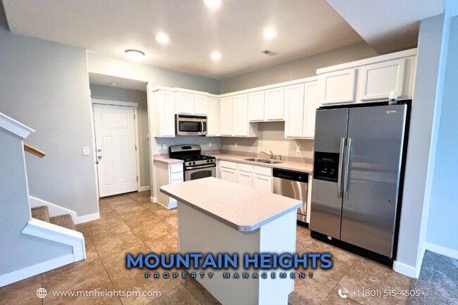Building Photo - 3756 W Angelica Way