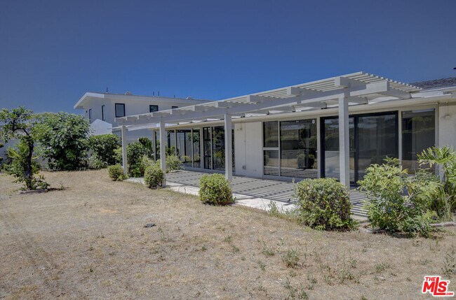 Building Photo - 5452 Rockledge Dr