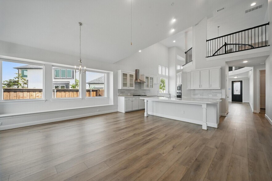 Building Photo - 3010 Barefoot Ln