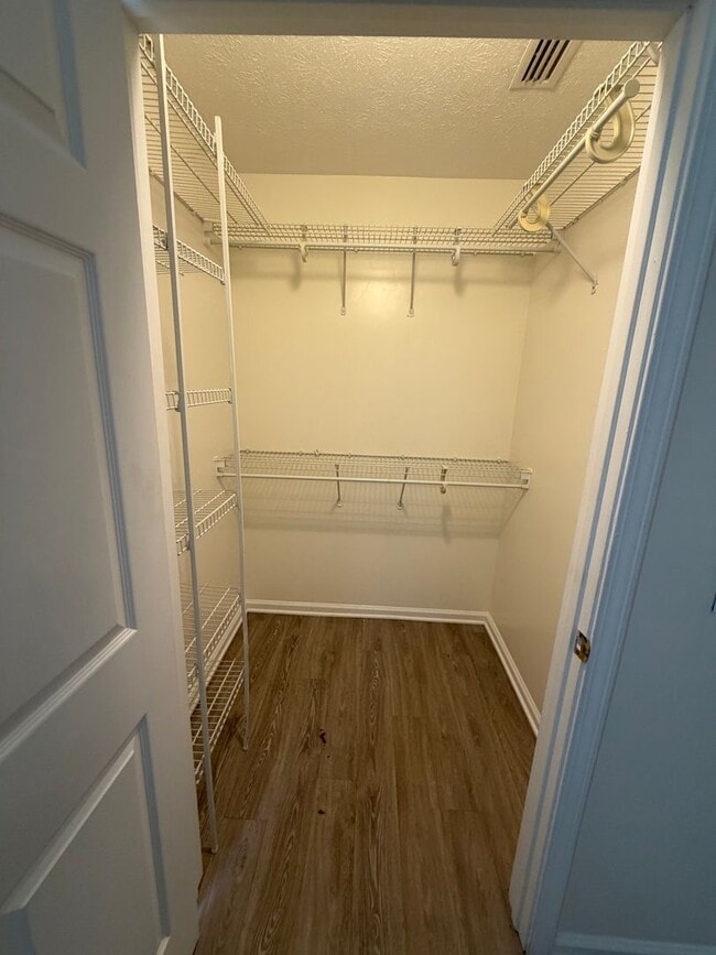 Building Photo - 9119 Laird St