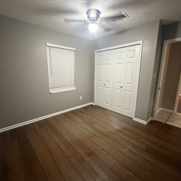 Building Photo - 4752 Pecanwood Pl