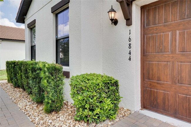 Building Photo - 16844 Whisper Elm St