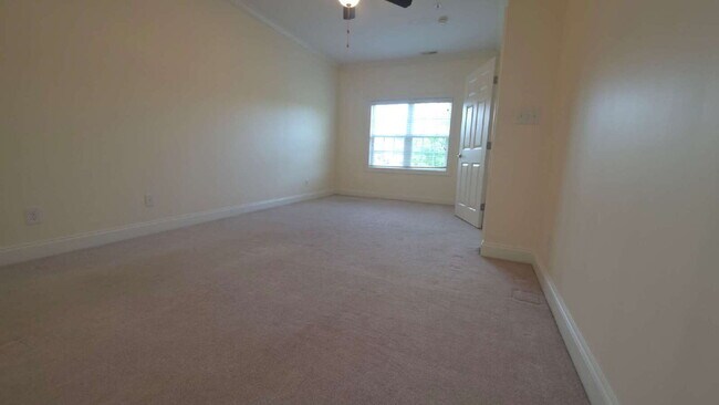 Building Photo - Resort Living. Fort Bragg Close. This is the One.