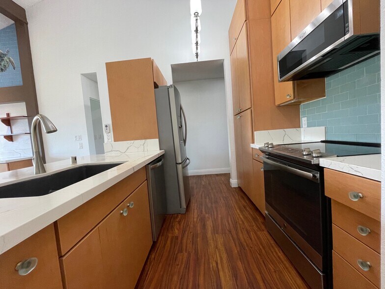Building Photo - 46-039 Aliianela Pl
