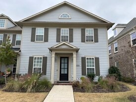 Building Photo - 1014 Marian Dr