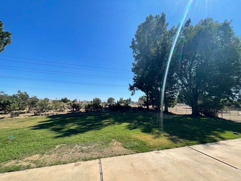 Building Photo - 13715 Westward Dr